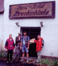 Vor der Drecksch&auml;nke